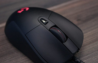 [VÃDEO] Review: Mouse Logitech G403, voltando Ã s origens com modernidade