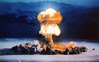 VÃ­deos de testes nucleares feitos pelos EUA agora podem ser vistos por todos