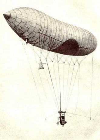 Santos Dumont pilotando o N-1
