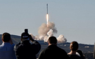 Nave SpaceX leva carga secreta do governo dos EUA