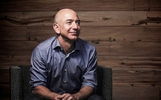 Com US$ 76 bi, Bezos está prestes a destronar Gates
