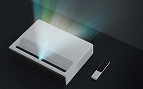 Xiaomi lança projetor a laser de 150 polegadas que promete trazer o cinema para sua sala