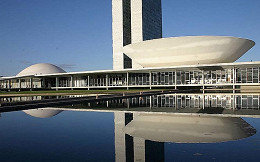 Comissão aprova projeto PL 7182/17 que proíbe limitação dos planos de internet Comissão aprova projeto PL 7182/17 que proíbe limitação dos planos de internet