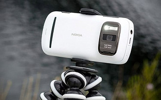 Nokia 808 PureView