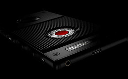 Red vai lançar smartphone com display holográfico em 2018