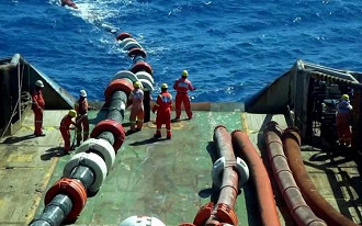 Cabo submarino de fibra óptica Angola-Brasil deverá entrar em funcionamento em 2018. FOTO: RTP/ARQ