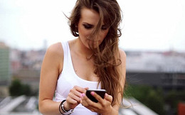 Sobe o número de brasileiros que utilizam o smartphone para acessar a internet Sobe o número de brasileiros que utilizam o smartphone para acessar a internet