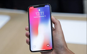 Samsung deverá lucrar com o sucesso do iPhone X.