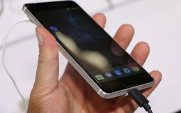 No primeiro semestre, Nokia vende 1,5 milhão de aparelhos No primeiro semestre, Nokia vende 1,5 milhão de aparelhos