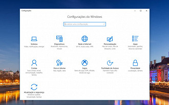 Configurações do Windows, busca atualizações através da plataforma.