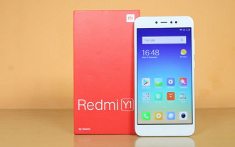 4GB de RAM e 64 GB de memória interna