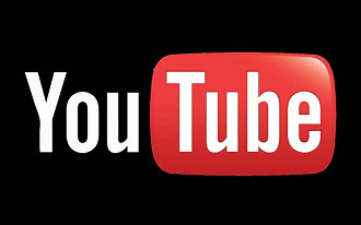 Após remoção de anúncios por empresas, YouTube afirma agir contra conteúdos de pedofilia.