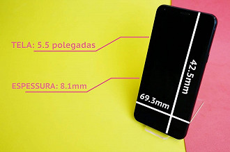 Medidas do LG Q6+.