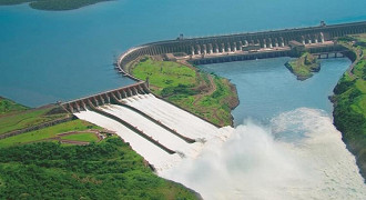 A usina de Itaipu é a maior fonte de energia limpa do mundo hoje