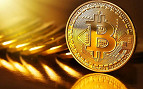 Bitcoin atinge a marca de US$ 10 mil pela primeira vez
