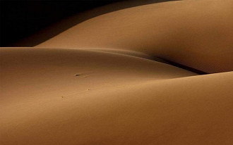 Imagens do deserto são confundidas com nudes.