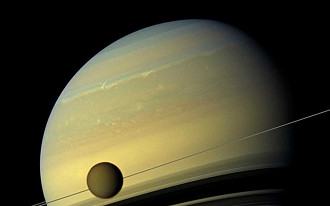 Titã, a lua de Saturno.