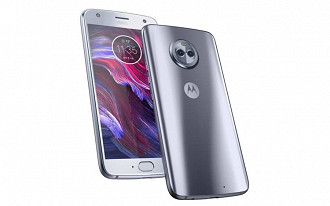 Moto X4