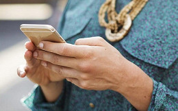 Brasil registra redução de 7,6 milhões de linhas móveis em 12 meses Brasil registra redução de 7,6 milhões de linhas móveis em 12 meses