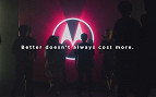 Novo vídeo da Motorola provoca as rivais Samsung e Apple Novo vídeo da Motorola provoca as rivais Samsung e Apple