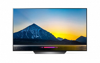 LG B8