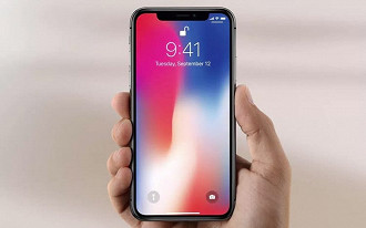 iPhone X notch