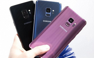 Samsung dos Estados Unidos começa a enviar primeiras unidades do Galaxy S9 e S9 Plus.