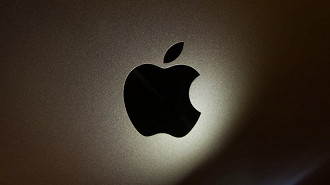 Apple deverá adotar chips próprios em Macs . Apple deverá adotar chips próprios em Macs .