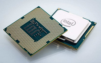 Intel revela chip Core i9 para notebooks. Intel revela chip Core i9 para notebooks.