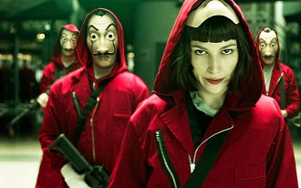 La Casa de Papel inspira roubo real em banco.