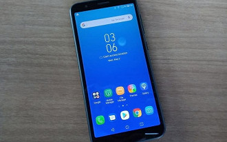 ASUS revela Zenfone Live L1 com Android Go. O aparelho, que conta com especificações técnicas de entrada, será ofertado em duas variantes.  Um deles conta com Android Go e 1 GB de memória RAM, já o outro modelo possui Android 8.1 Oreo.