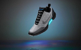 Nike inicia venda de tênis que pode amarrar cadarço sozinho Nike inicia venda de tênis que pode amarrar cadarço sozinho