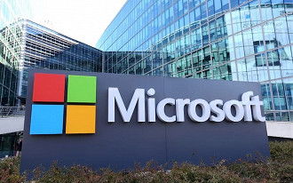 Microsoft pode atingir a marca de US$ 1 trilhão, segundo a Forbes.