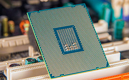 Core i7 8086K: Intel apresenta processador de 28 núcleos e clock de 5GHz Core i7 8086K: Intel apresenta processador de 28 núcleos e clock de 5GHz