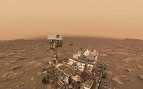 Sonda da NASA registra imagens raras de dunas azuis em Marte
