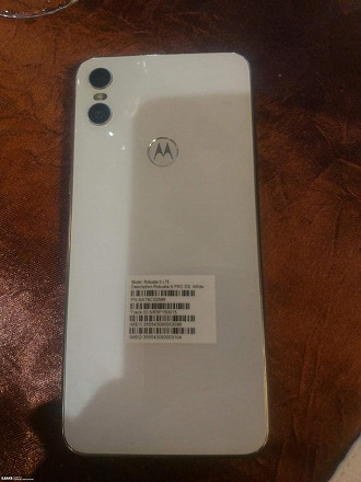 Motorola One em novo vazamento.