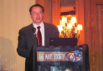 Elon volta a Mars Society em 2006 para falar sobre o rumo das pesquisas e desenvolvimento na SpaceX