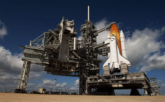 Cada lançamento em um ônibus espacial podia custar mais de 1.5 bilhão de dólares