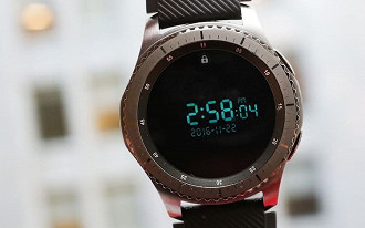 De acordo com o SamMobile, o Galaxy Watch será lançado com Tizen OS 4, o sistema operacional próprio da Samsung.
