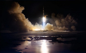 Apollo 17 foi o primeiro e único lançamento noturno do foguete Saturn V