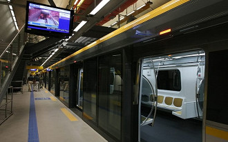 Metrô de SP é processado por causa de sistema de reconhecimento facial.