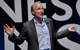 Sir Tim Berners-Lee quer devolver controle de dados para os usuários da internet. Sir Tim Berners-Lee quer devolver controle de dados para os usuários da internet.