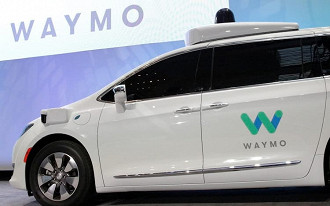 Waymo recebe autorização para iniciar testes com carros autônomos. Waymo recebe autorização para iniciar testes com carros autônomos.