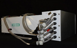 Supercomputador da ISS será usado em breve para experimentos científicos. Supercomputador da ISS será usado em breve para experimentos científicos.