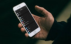 Como ativar o Modo Escuro no iPhone ? Como ativar o Modo Escuro no iPhone ?