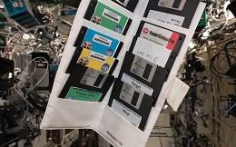 Disquetes acabam sendo encontrados na ISS Disquetes acabam sendo encontrados na ISS