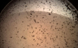 Após momentos turbulentos, InSight da NASA pousa em Marte.