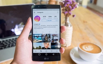 Instagram passa a usar AI para descrever fotos aos usuários com deficiência visual.