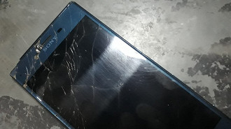 Se o seu celular estiver na mesma situação deste Sony Xperia XZ, então nenhuma das soluções aqui vão te ajudar. (Crédito: Oficina da Net)