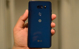 LG V30s